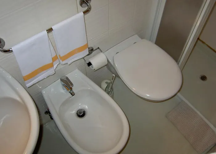 Violetta Отель Парма