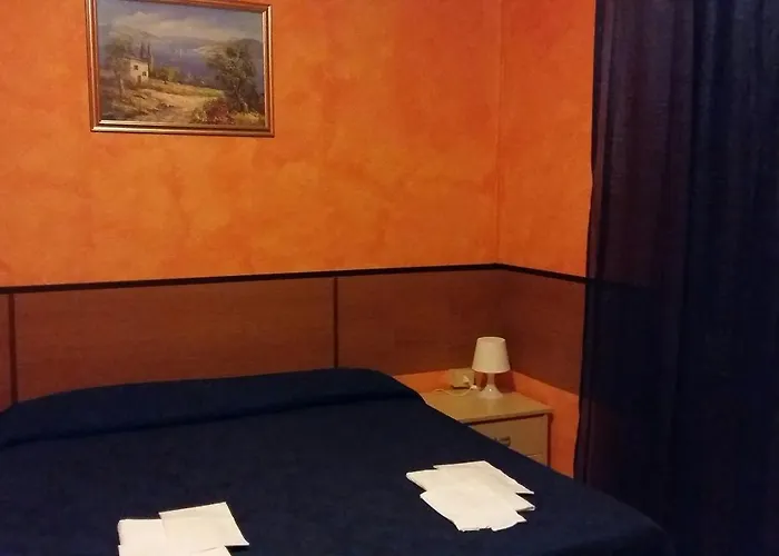 Violetta Отель *