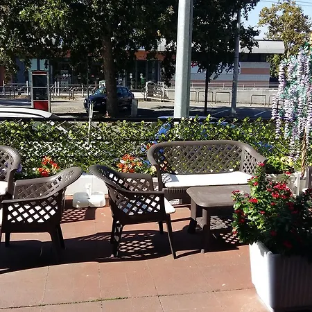 Ξενοδοχείο Violetta *